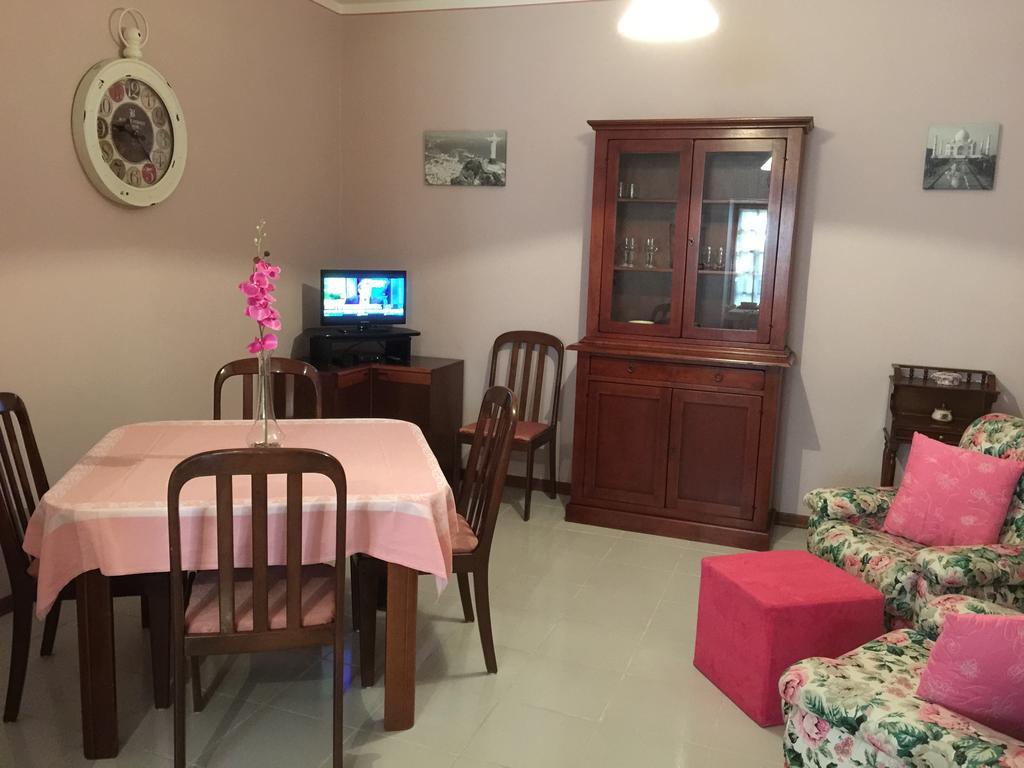 Il Porto Aparthotel Tuoro sul Trasimeno Szoba fotó