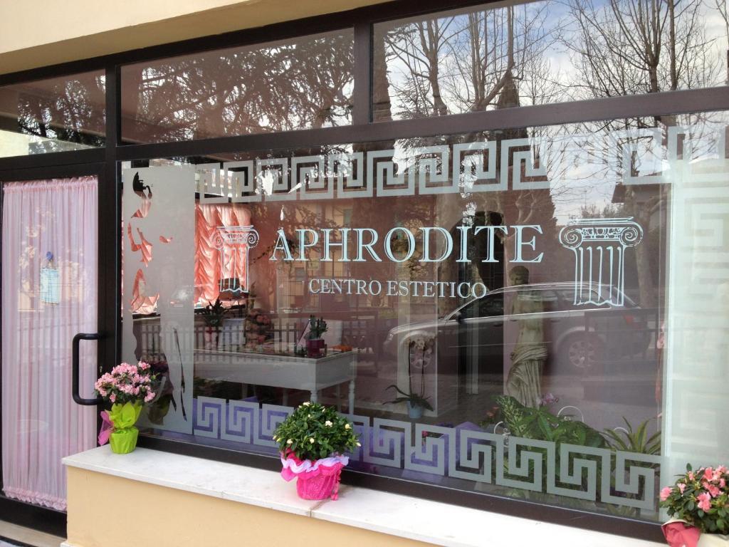 Il Porto Aparthotel Tuoro sul Trasimeno Kültér fotó