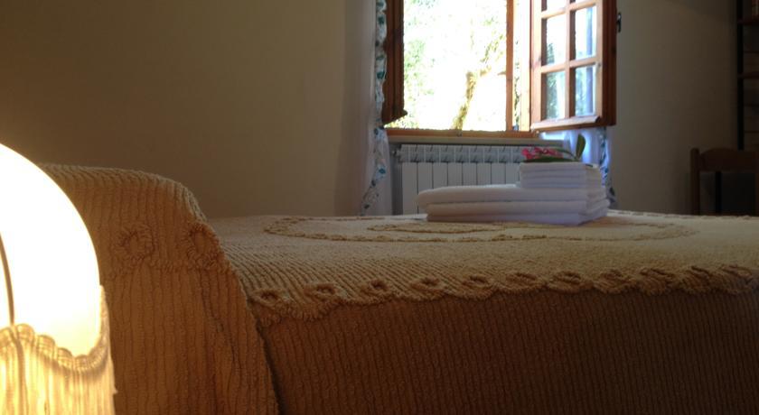 Il Porto Aparthotel Tuoro sul Trasimeno Szoba fotó